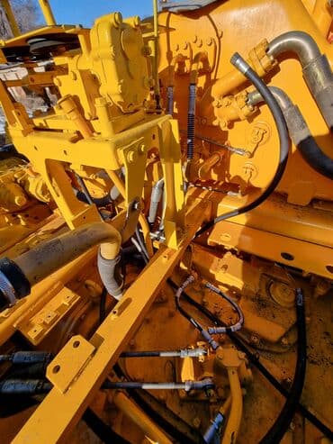 покрышка на погрузчик цена: Бульдозер, Shantui, 2006 г., Гусеничный — 20