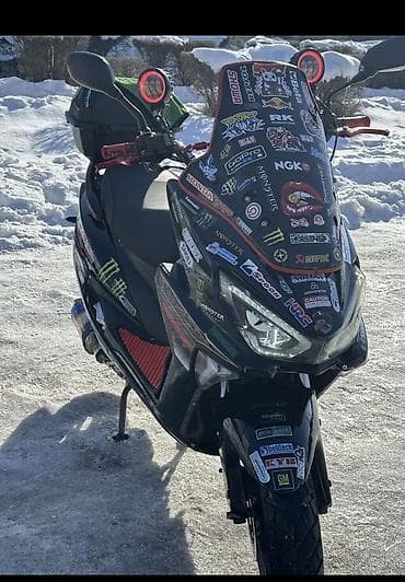 водные скутера: Продаю скутер Макси 🏍️ 2025 года новый ✅ Пробег 1900 км ✅ Все — 1