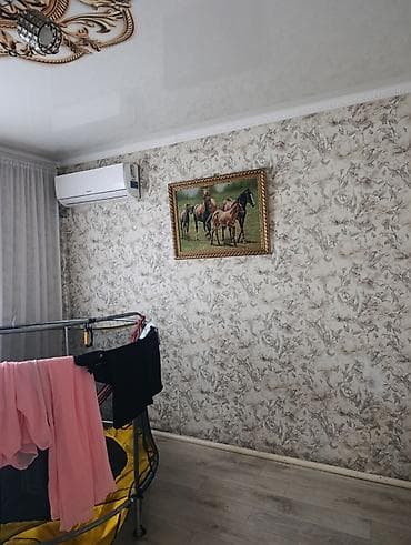 строим дом: Продаётся жилой дом с дворовой территорией. Основные особенности: - — 10