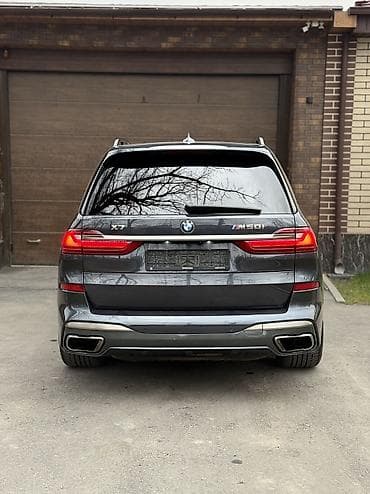 x5 2020: BMW X7: 2021 г., 4.4 л, Автомат, Бензин — 6