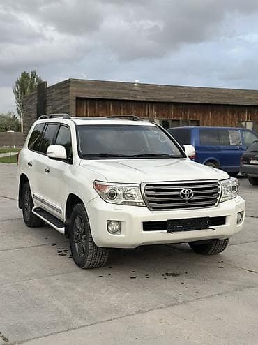 Toyota Land Cruiser: 2013 г., 4.6 л, Автомат, Дизель, Внедорожник — 1