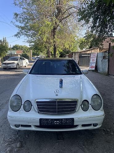 Продажа авто: Mercedes-Benz E-Class: 2001 г., 3.2 л, Механика, Бензин, Седан — 4