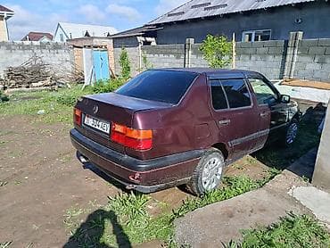 sg 9: Volkswagen Vento: 1994 г., 1.8 л, Ручные, Бензин, Седан — 2