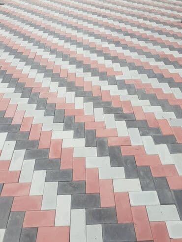 кафельщик требуется: Укладка брусчатки Демонтаж, Монтаж, Бесплатная консультация Больше 6 лет опыта — 7