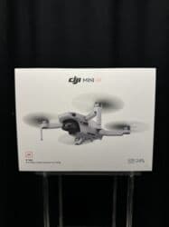 Продаю новый дрон DJI 4K Fly More Combo Состояние: Абсолютно новый