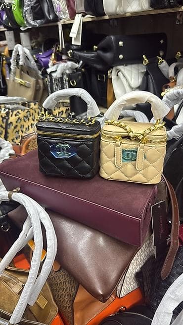 Клатчи: Классическая сумка, Marc Jacobs, Материал: Экокожа, Жёсткая конструкция, Женские — 4