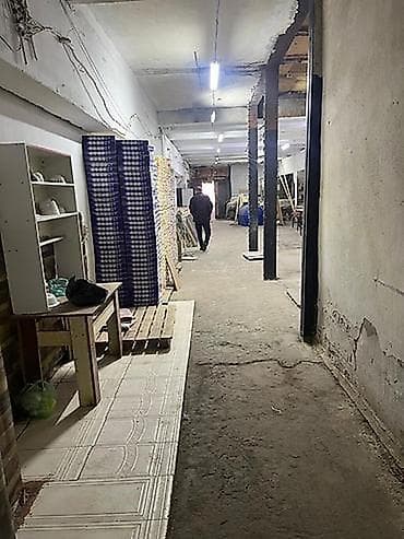 помещение на цех: Рынок Баят/Азиз Сдается помещение под цех Площадь: 120м2 Имеется — 3