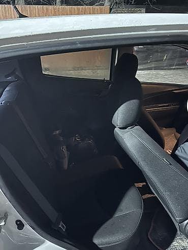 mercedes 202: Chevrolet Spark: 2021 г., 1 л, Автомат, Бензин, Хэтчбэк — 5