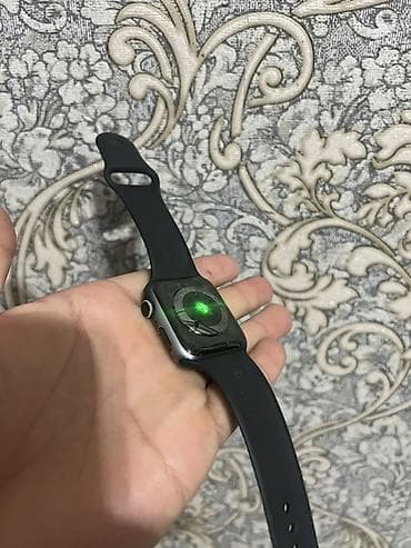 Apple Watch: Каропка 
Зарядник бар — 3