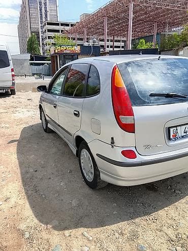 sprinter 2 9: Nissan Tino: 2001 г., 2 л, Автомат, Бензин, Хэтчбэк — 3