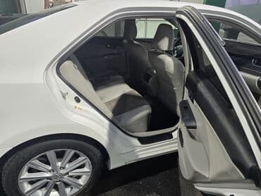 камри трд: Toyota Camry: 2013 г., 2.5 л, Автомат, Гибрид, Седан — 10