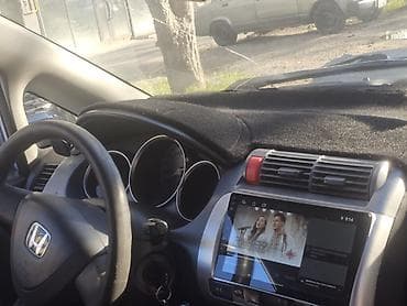 фит жазз: Honda Fit: 2002 г., 1.4 л, Механика, Бензин, Хэтчбэк — 8