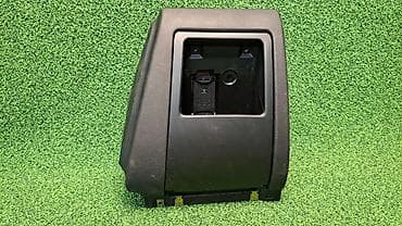 bmw e46: Карман бардачок левый Е39 8 253 401 Год 2000 В отличном состоянии — 2