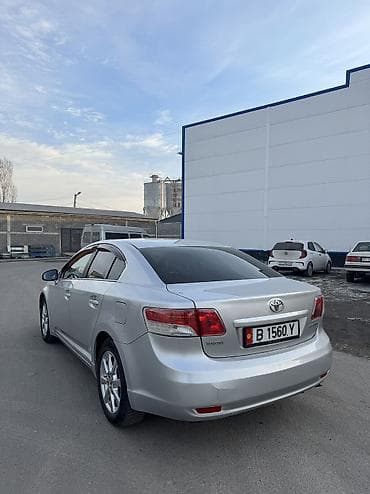lexus 600: Toyota Avensis: 2010 г., 1.8 л, Автомат, Бензин, Седан — 8