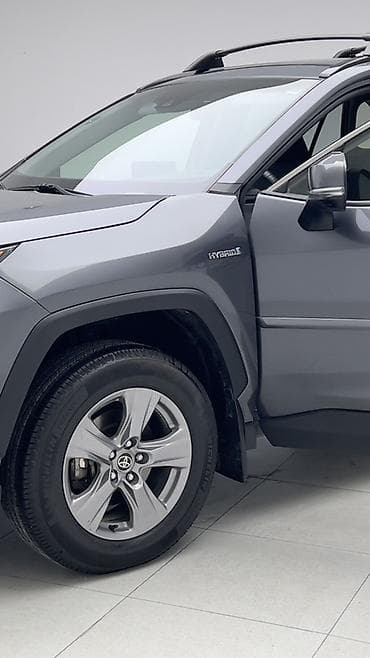 туп: Toyota RAV4: 2023 г., 2.5 л, Автомат, Гибрид, Кроссовер — 5