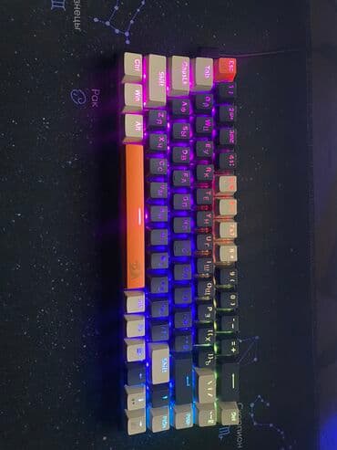 красные свитчи: Клавиатура, Механикалык, Зымдуу туташтыруу, Өлчөмү: 65% — 6