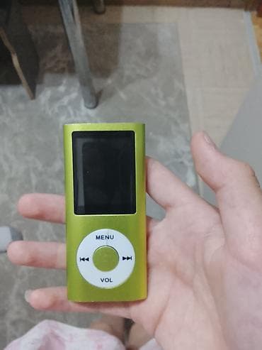 плеер для музыки: Портативный MP3-плеер с экраном - Компактный корпус, цвет — 1