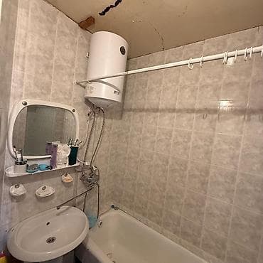 3: 3 комнаты, 106 м², Дордой Плаза ТРЦ 106 серия, 7 этаж, Евроремонт — 2