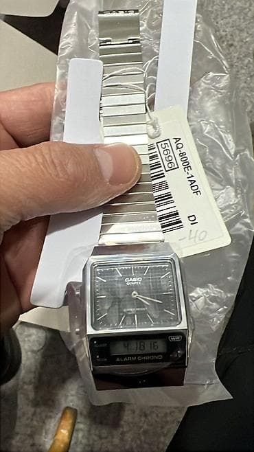 CASIO AQ-800E-1ADF — классические кварцевые часы с двойной индикацией