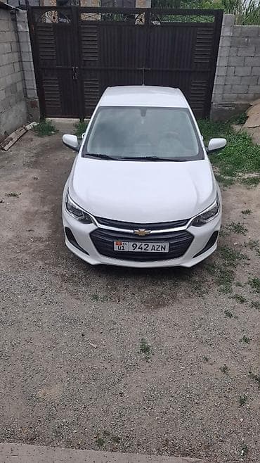 2020: Chevrolet Onix: 2020 г., 1 л, Автомат, Бензин, Седан — 8