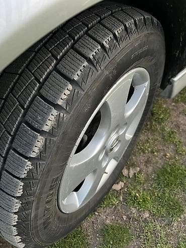 авто из киргистана: Nissan Almera Tino: 2003 г., Минивэн — 5