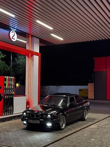 туманик е34: BMW 5 series: 1990 г., 2.5 л, Механика, Бензин, Седан — 9