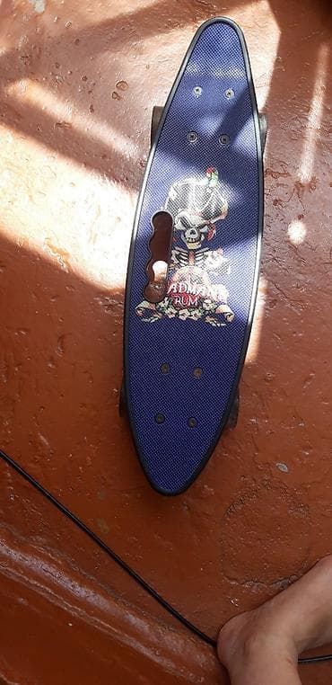 Продаю пенеборд в отличном состоянии колёса светящиеся