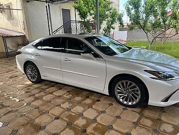 leksus gs 300: Lexus ES: 2019 г., 2.5 л, Автомат, Гибрид, Седан — 5
