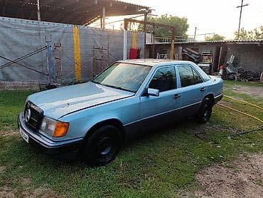 Mercedes-Benz E-Class: 1990 г., 2.3 л, Механика, Бензин, Седан
