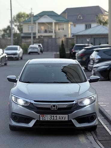 продаю хонда цивик: Honda Civic: 2018 г., 2 л, Вариатор, Бензин, Седан — 2