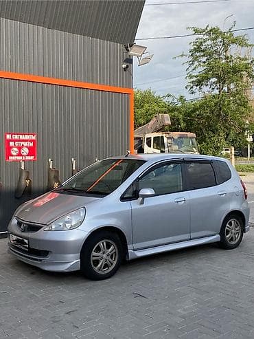 супорт на фит: Honda Fit: 2003 г., 1.3 л, Автомат, Бензин, Хэтчбэк — 4