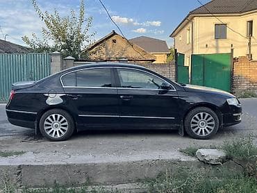 Унаа сатуу: Volkswagen Passat: 2009 г., 1.4 л, Кол менен иштөөчү, Бензин, Седан — 3