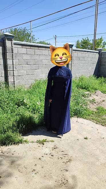 хиджап кийимдер: Кече көйнөгү, Классикалык, Узун модель, Шифон, Жеңдери менен, Пайеткалары менен, M — 3