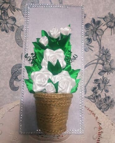 часы фирменные: Подарочные настольные картины из атласных лент. Ручная работа. Цена — 1