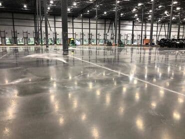 заливка пола: Стяжка Бесплатная консультация, Гарантия Больше 6 лет опыта — 2