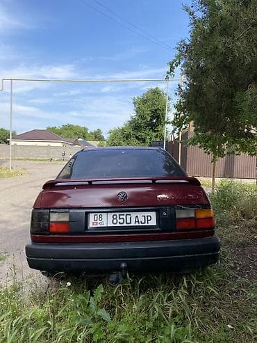 Volkswagen: Volkswagen Passat: 1989 г., Механика, Газ, Седан — 6