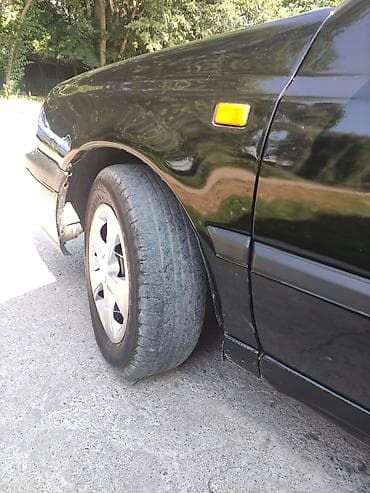 Унаа: Volkswagen Golf: 1993 г., 1.8 л, Кол менен иштөөчү, Бензин — 7