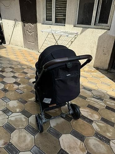 kidilo страна производитель: Коляска, Другой бренд, цвет - Черный, Б/у — 2