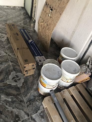 аренда мясорубки: Майда шашлыш иштерди түрдүү жумуштарды жасаган жумушчу — 5