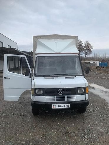 2 4 д: Легкий грузовик, Mercedes-Benz, Стандарт, 2 т, Б/у — 10