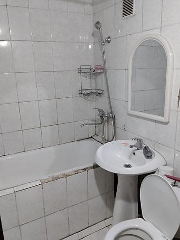 Сдается меблированная комната. Что внутри: - Двуспальная кровать с — 6