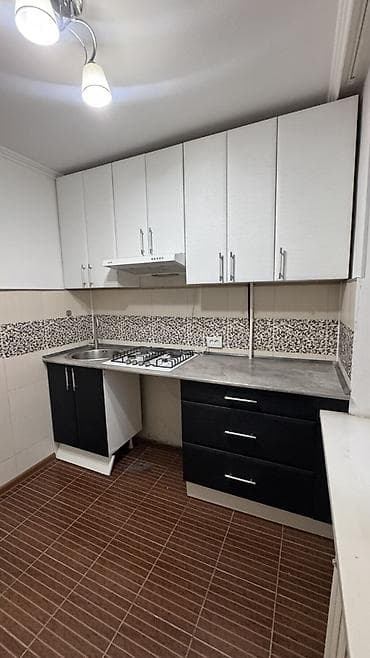 3 комнаты, 58 м², 104 серия, 4 этаж, Евроремонт — 10