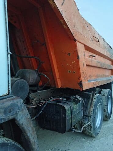 шины на внедорожник: Погрузчик, Камаз, 2001 г., Колесный, Ковшовый — 5