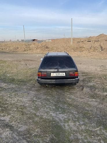Volkswagen Passat Variant: 1992 г., 2 л, Механика, Бензин, Универсал