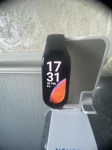 galaxy s20 plus: Фитнес-браслет с цветным AMOLED-экраном 7 серии - Овальный дисплей с — 1