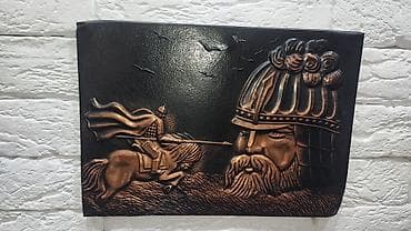 Декор жана интерьер: 1)Чеканка медная СССР (27×19)" Бой Руслана с головой" 2) Форма для — 1