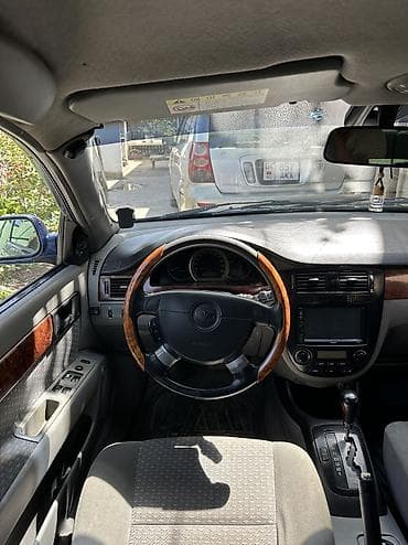 мега авто: Chevrolet Lacetti: 2004 г., 1.8 л, Автомат, Бензин, Седан — 2