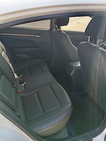 авто grandeur: Hyundai Elantra: 2018 г., 1.6 л, Автомат, Бензин, Седан — 7