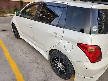коробка на ист: Toyota Ist: 2004 г., 1.3 л, Автомат, Бензин, Хэтчбэк — 4