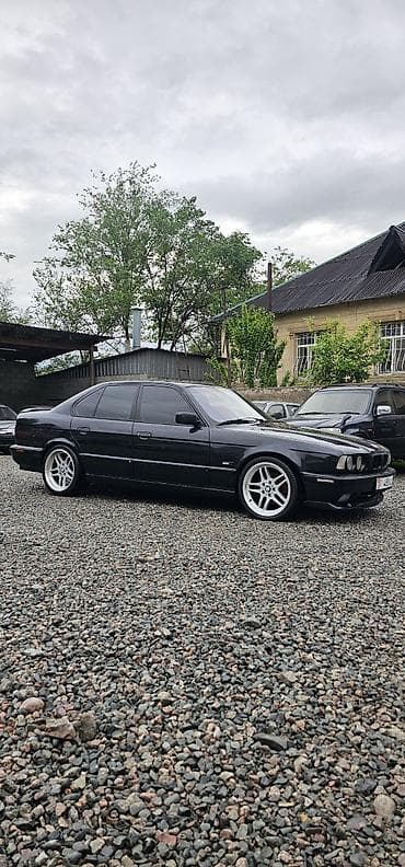 толстовка бмв м5: BMW 5 series: 1994 г., 4.4 л — 1